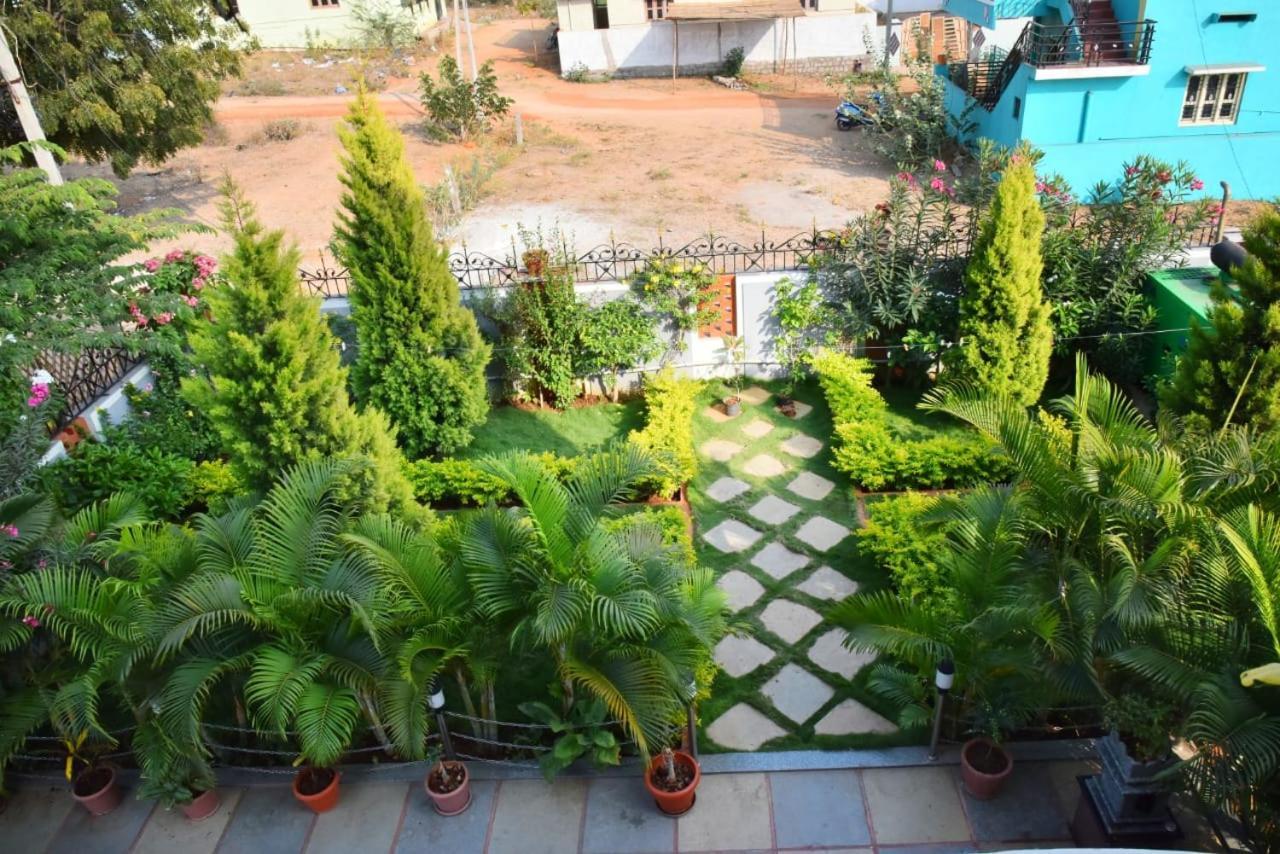 Mango Tree Homestay هامبي المظهر الخارجي الصورة
